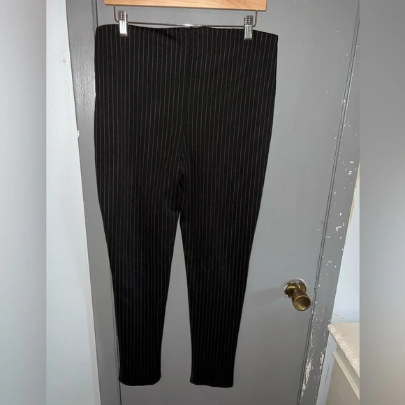 AF Studio pinstripe pants sz Large front zipper details that work. - Picture 4 of 6
